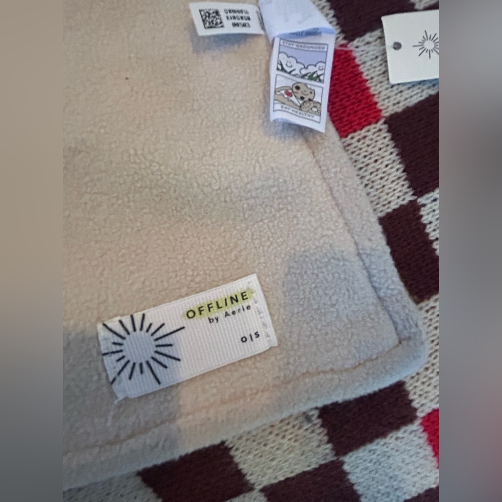 NWT Offline Checkered Blanket Scarf and Headband Set - Picture 4 of 12